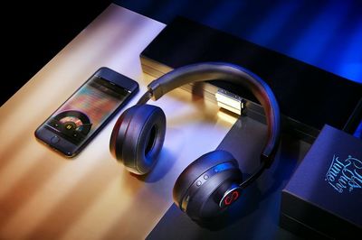 专业头戴式耳机场景拍摄技巧与数码3C产品仪器仪表拍摄指南
